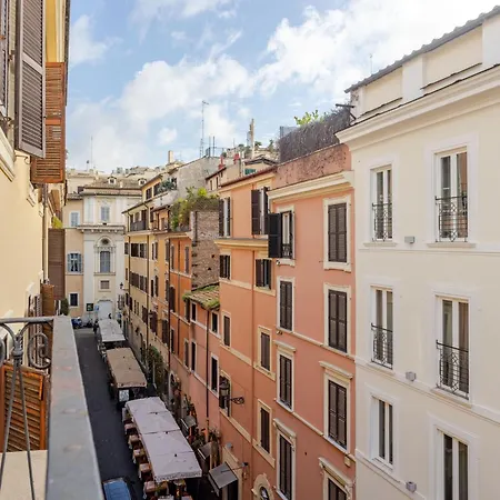 Piazza Di Spagna 2 Bedrooms And 5 Juliet Balcony * ローマ