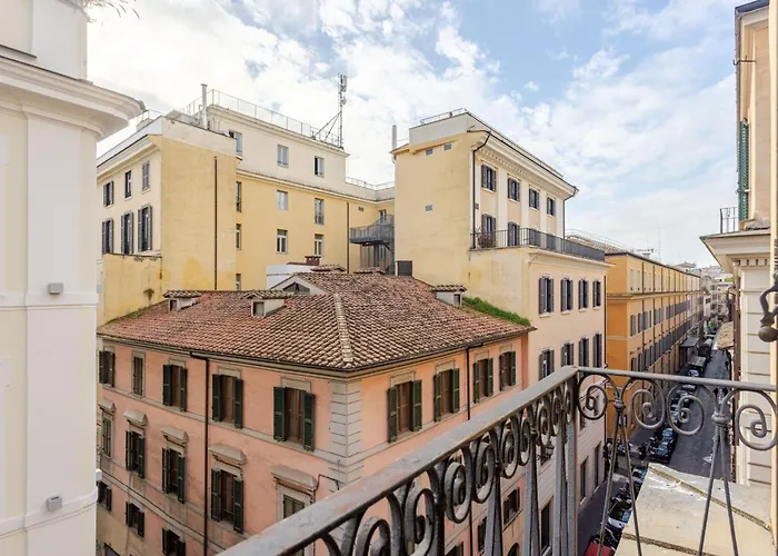 Piazza Di Spagna 2 Bedrooms And 5 Juliet Balcony