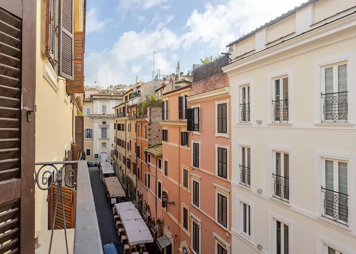 Piazza Di Spagna 2 Bedrooms And 5 Juliet Balcony * 로마