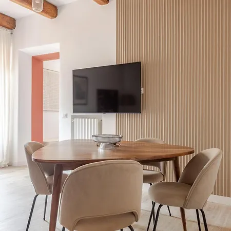 Daire Piazza Di Spagna 2 Bedrooms And 5 Juliet Balcony