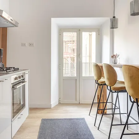 Daire Piazza Di Spagna 2 Bedrooms And 5 Juliet Balcony