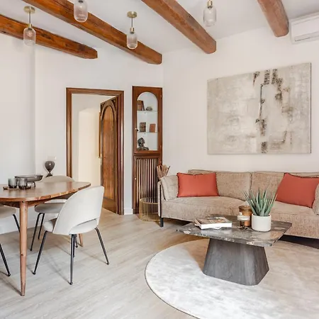 Piazza Di Spagna 2 Bedrooms And 5 Juliet Balcony * Roma